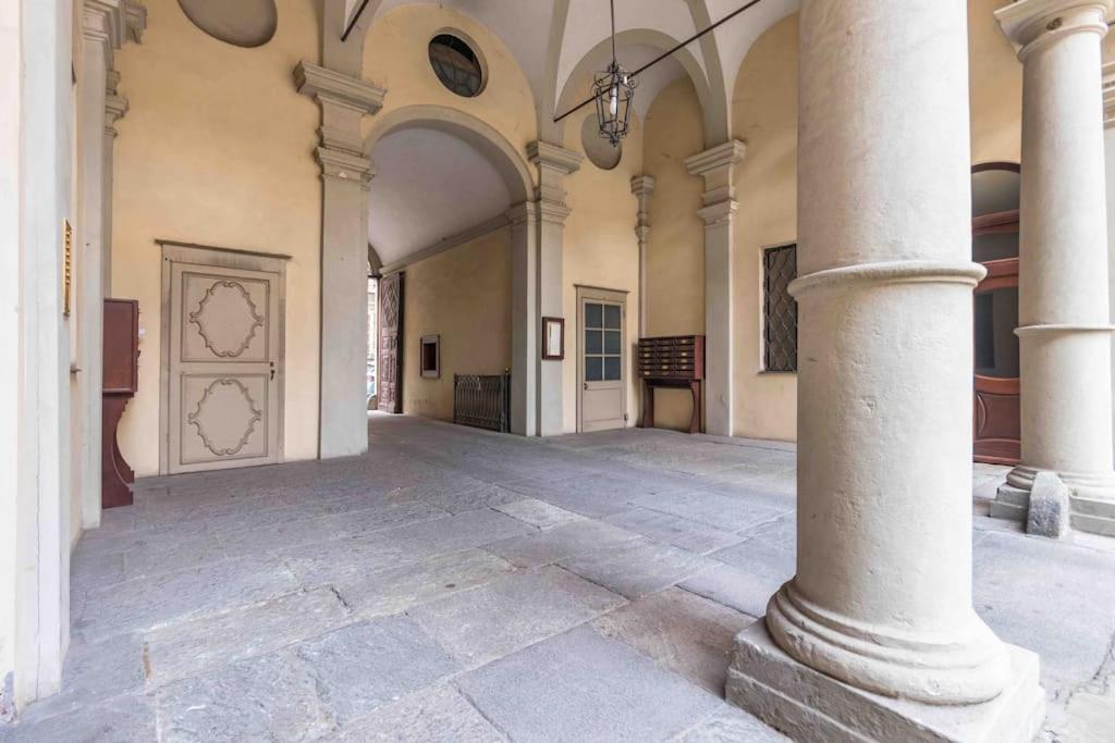 Hollywood Housein The Heart Of Turin Apartment Ngoại thất bức ảnh